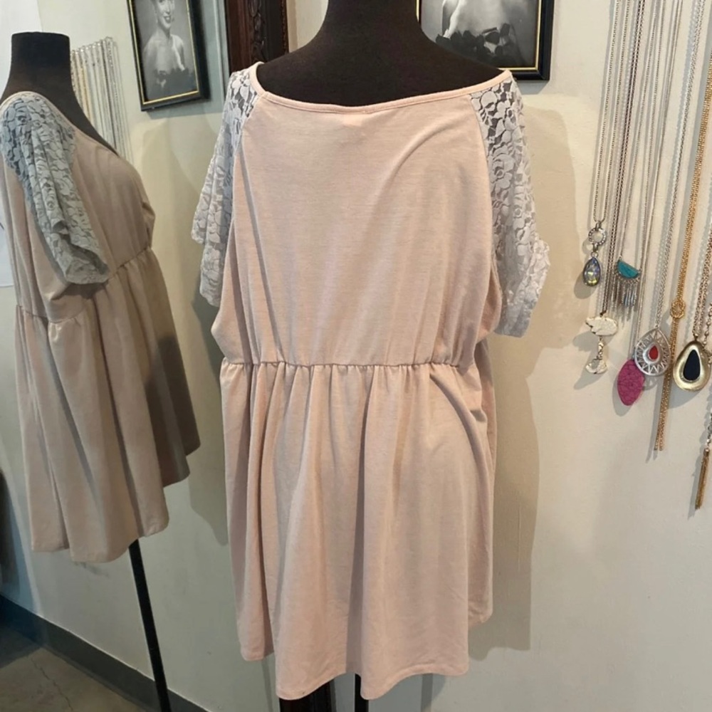 Torrid Size4 - Picture 3 of 5